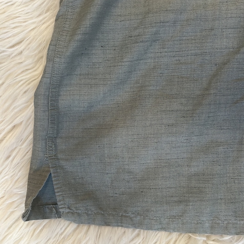 Button Down. - image 3